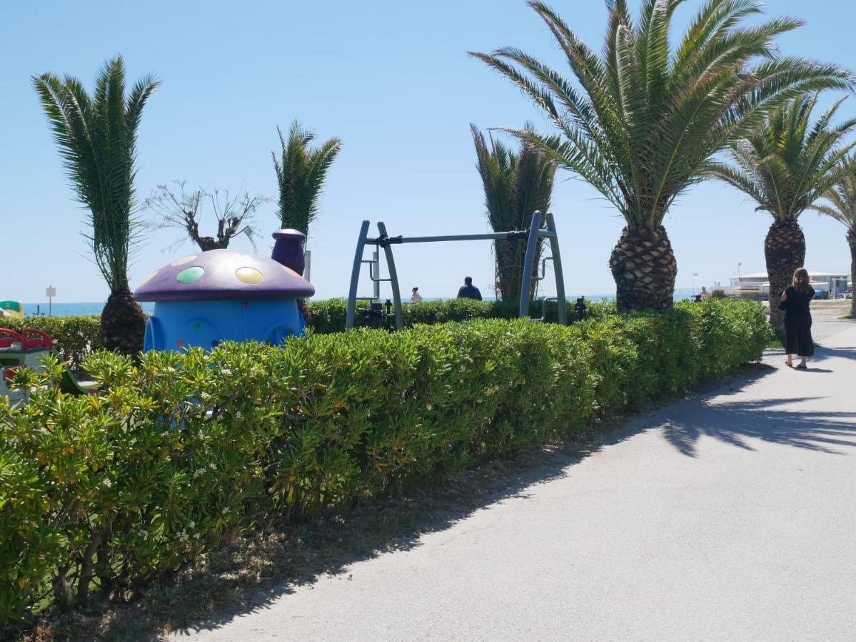 Appartamento Villa Rosa Villa Rosa Di Martinsicuro エクステリア 写真